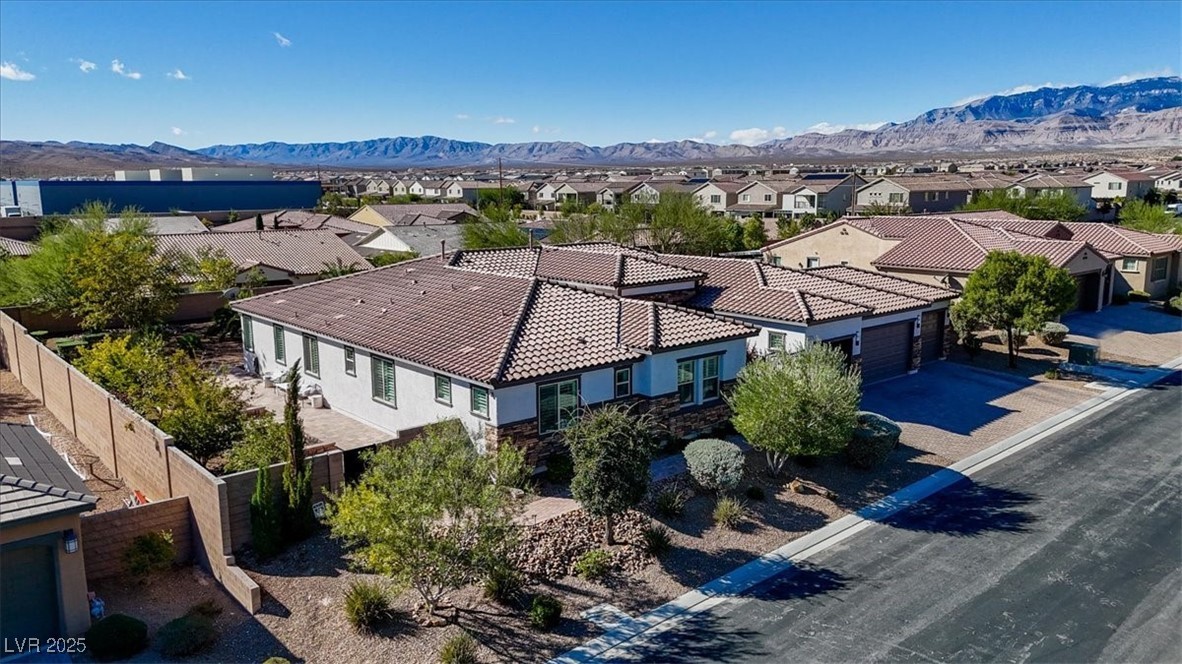 9763 Mountain Spruce Court Las Vegas NV 89178