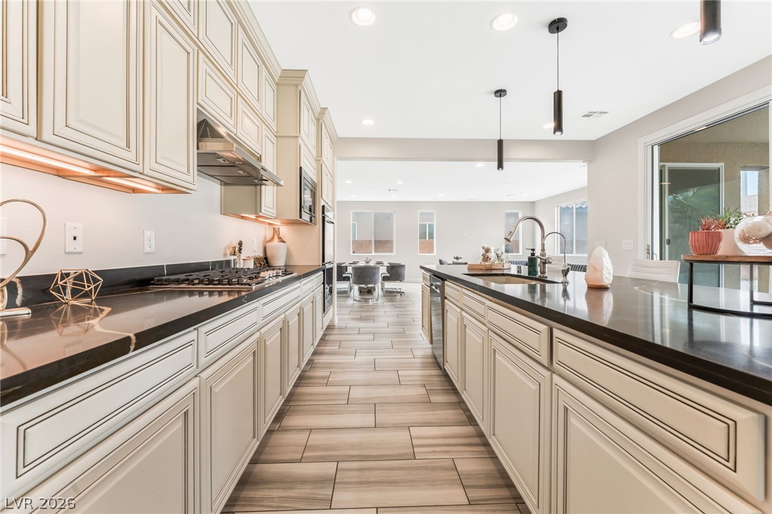7315 Ellington Park Street Las Vegas NV 89166