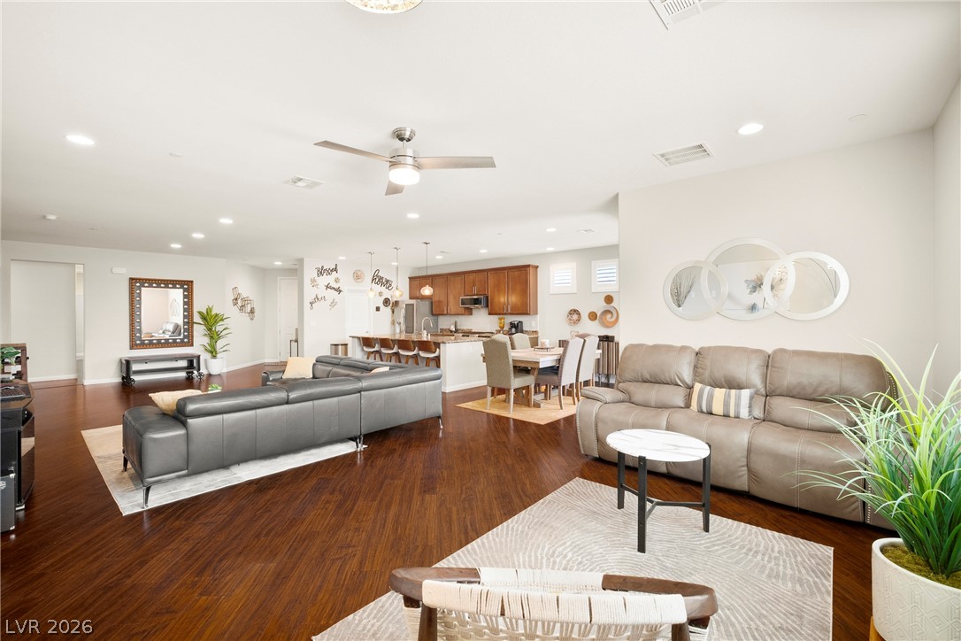 3745 Via Corso Avenue Henderson NV 89052