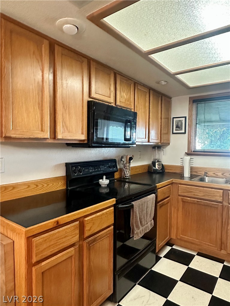 2104 Valley Drive Las Vegas NV 89108