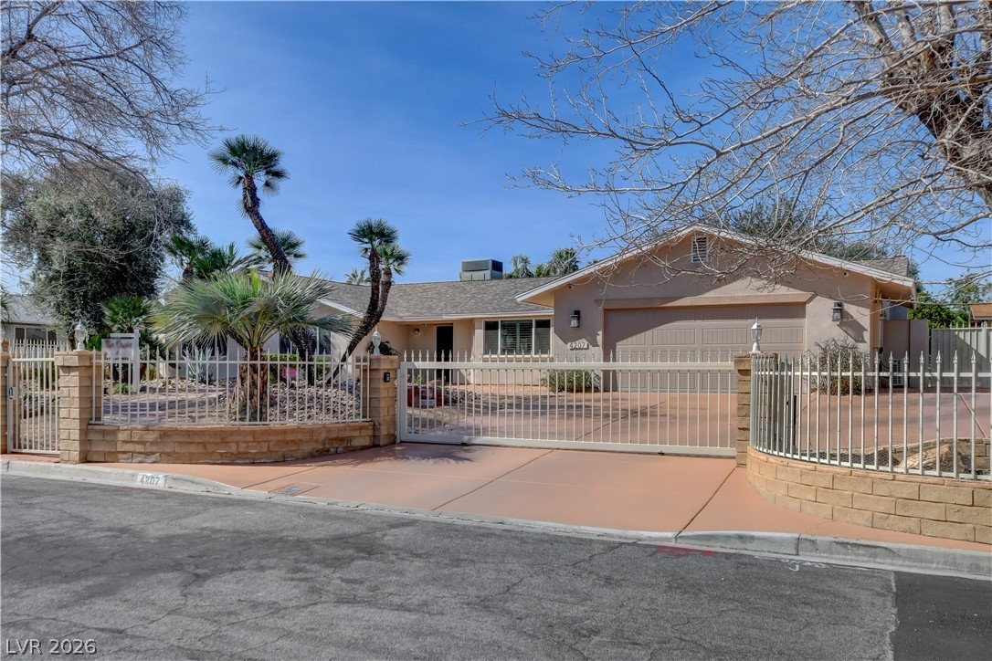 4207 Ridgecrest Drive Las Vegas NV 89121