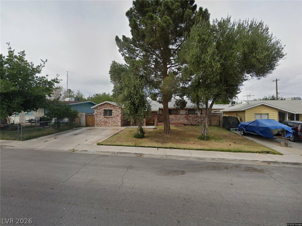324 Rossmoyne Avenue North Las Vegas NV 89030