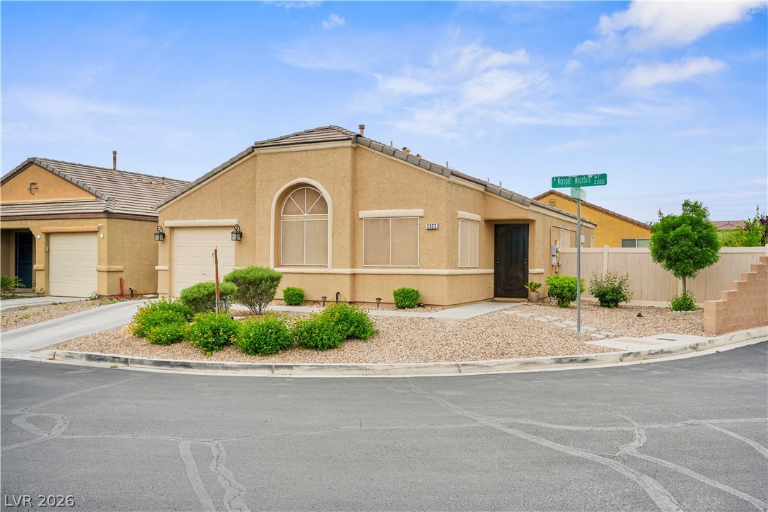 3323 Wrangell Mountain Street Las Vegas NV 89122