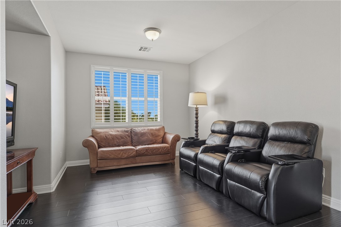 10671 Capesthorne Way Las Vegas NV 89135
