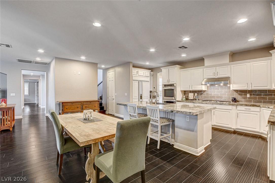 10671 Capesthorne Way Las Vegas NV 89135