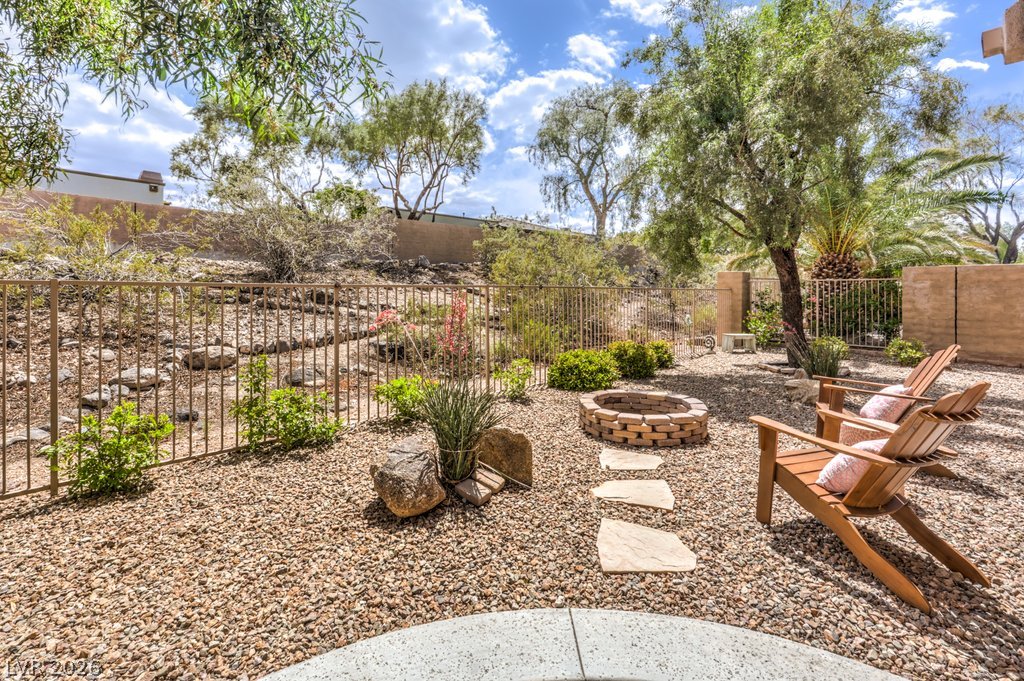 26 Emerald Dunes Circle Henderson NV 89052