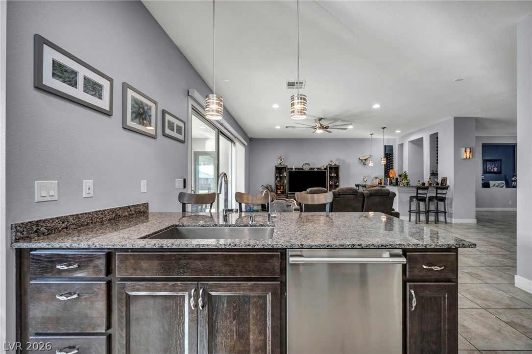 6215 North Eula Street Las Vegas NV 89149