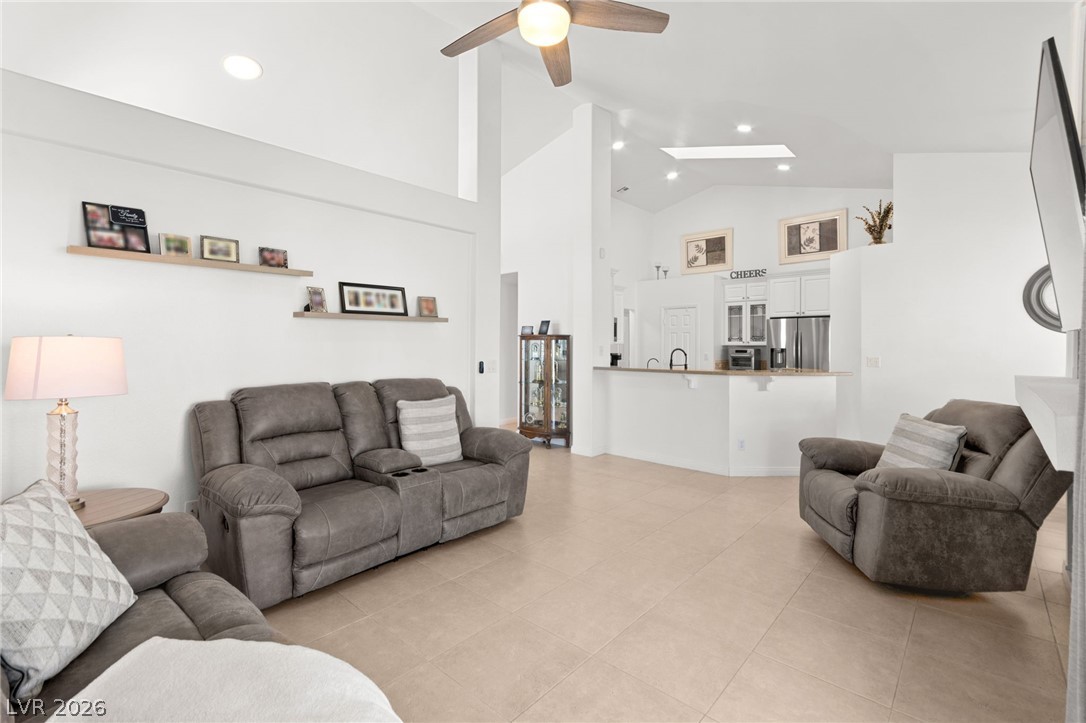 305 Redondo Street Henderson NV 89014