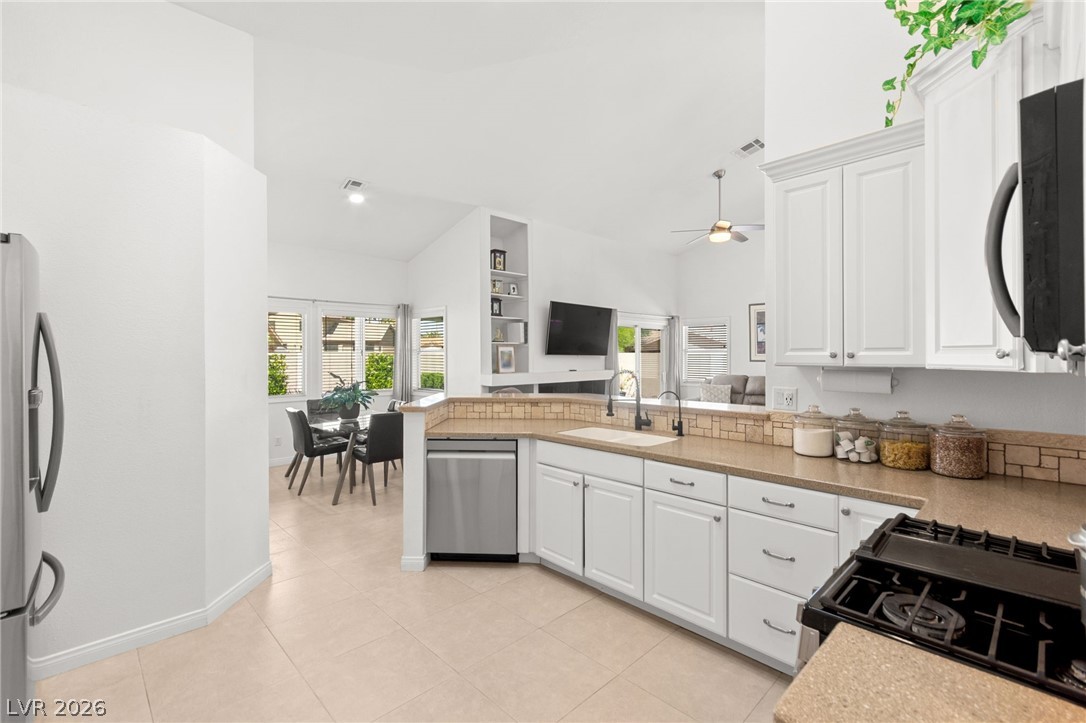 305 Redondo Street Henderson NV 89014