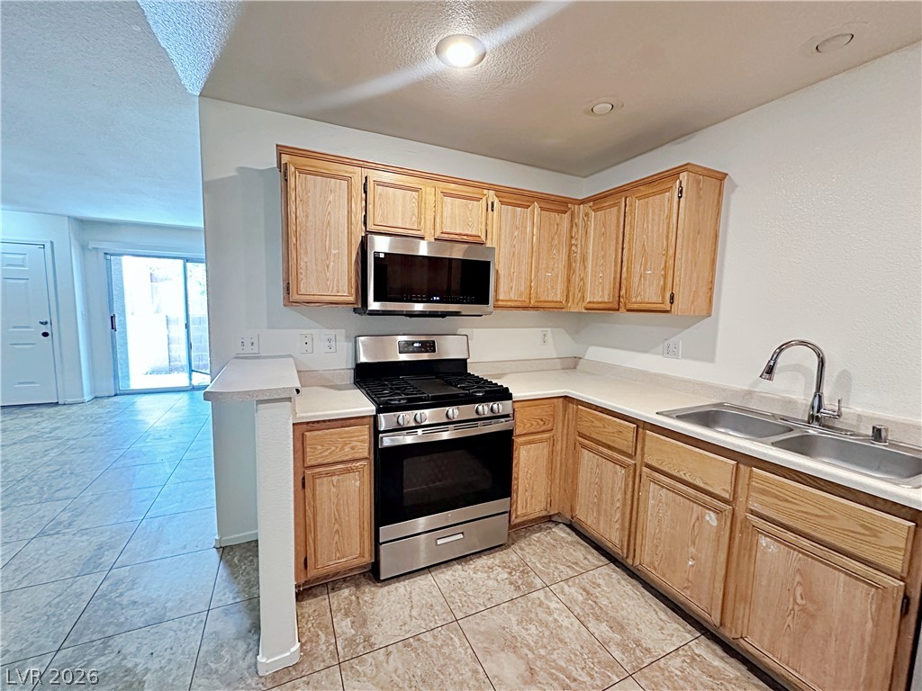 2056 Audrey Hepburn Street Las Vegas NV 89142