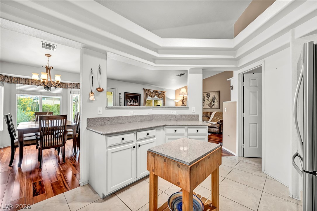 8032 Divernon Avenue Las Vegas NV 89149