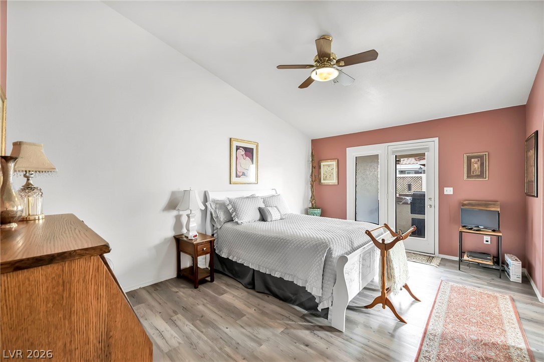 8032 Divernon Avenue Las Vegas NV 89149