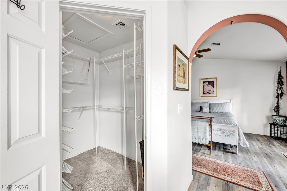 8032 Divernon Avenue Las Vegas NV 89149