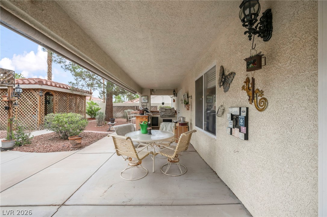 8032 Divernon Avenue Las Vegas NV 89149