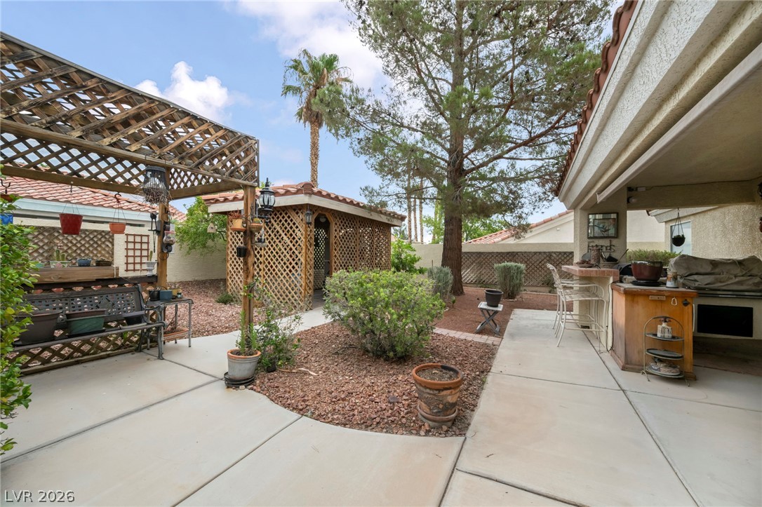 8032 Divernon Avenue Las Vegas NV 89149