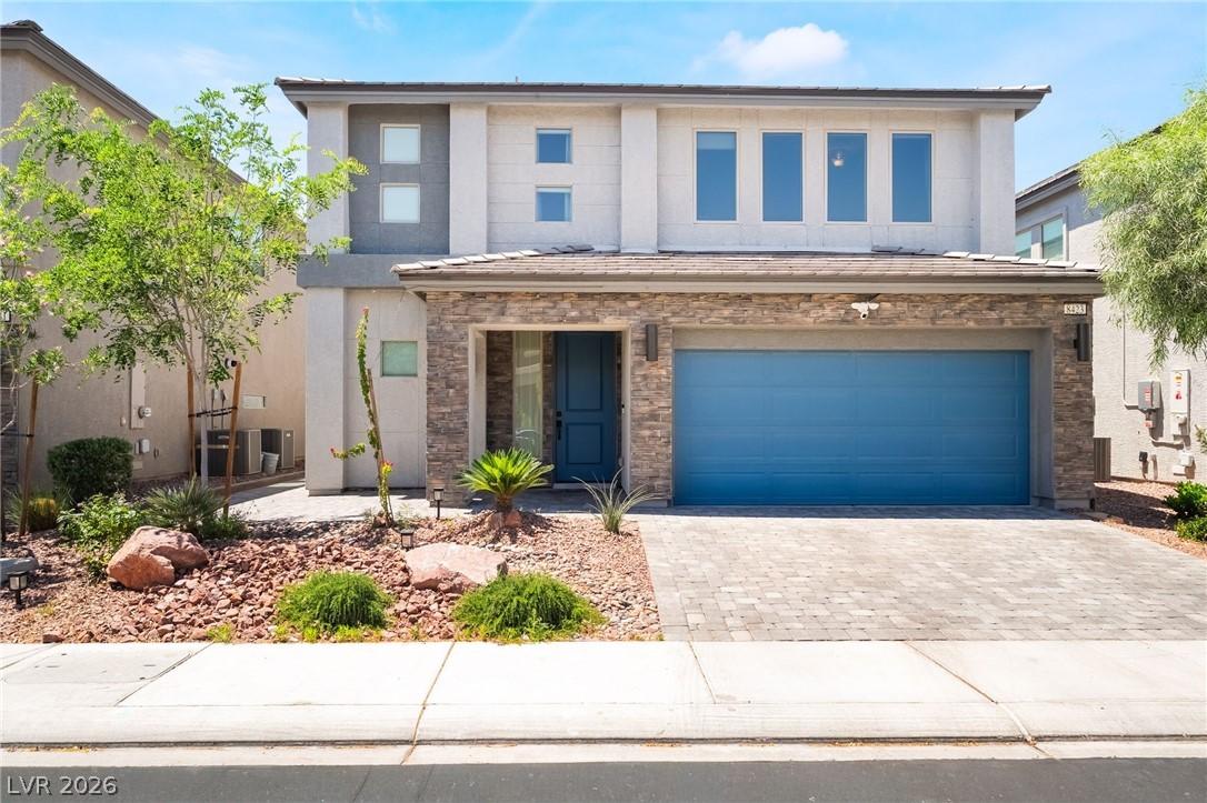 8423 Hawks View Street Las Vegas NV 89113