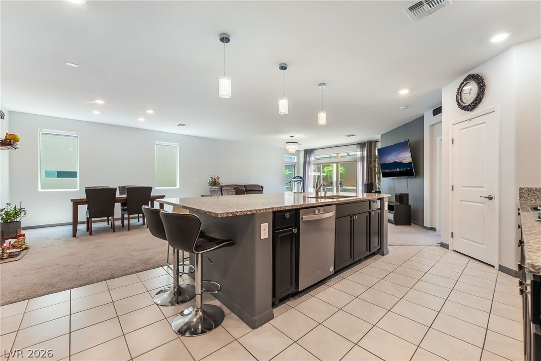 8423 Hawks View Street Las Vegas NV 89113
