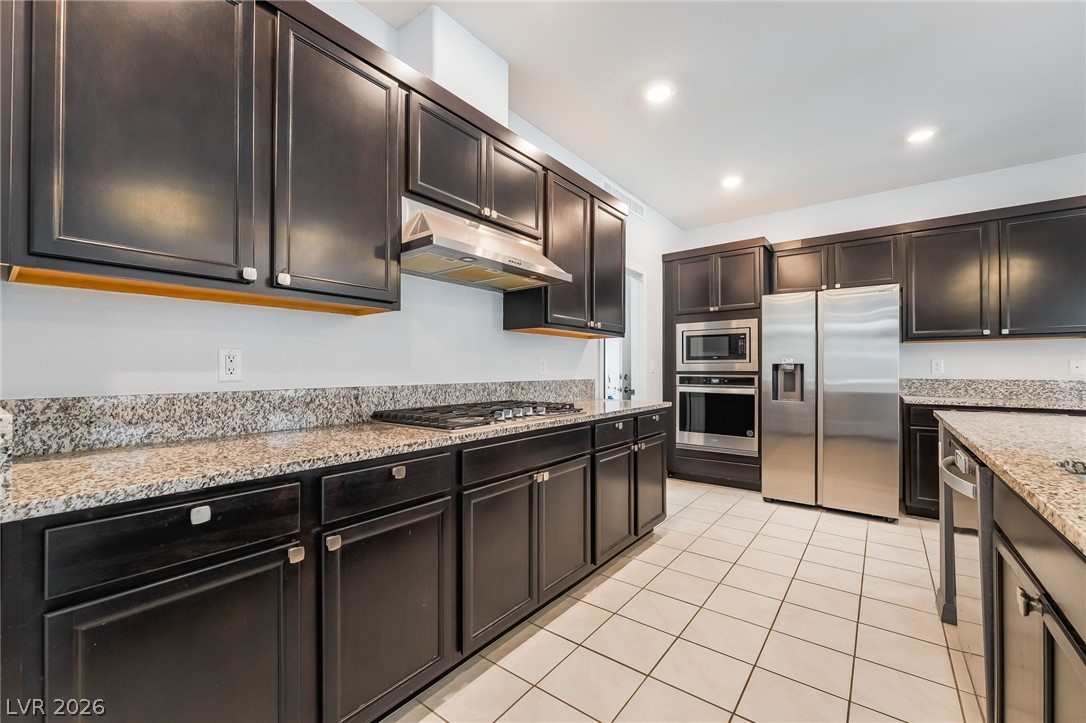 8423 Hawks View Street Las Vegas NV 89113