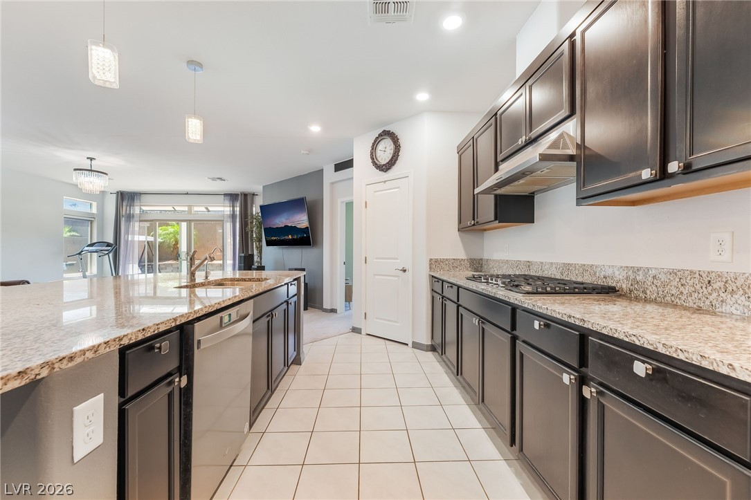 8423 Hawks View Street Las Vegas NV 89113