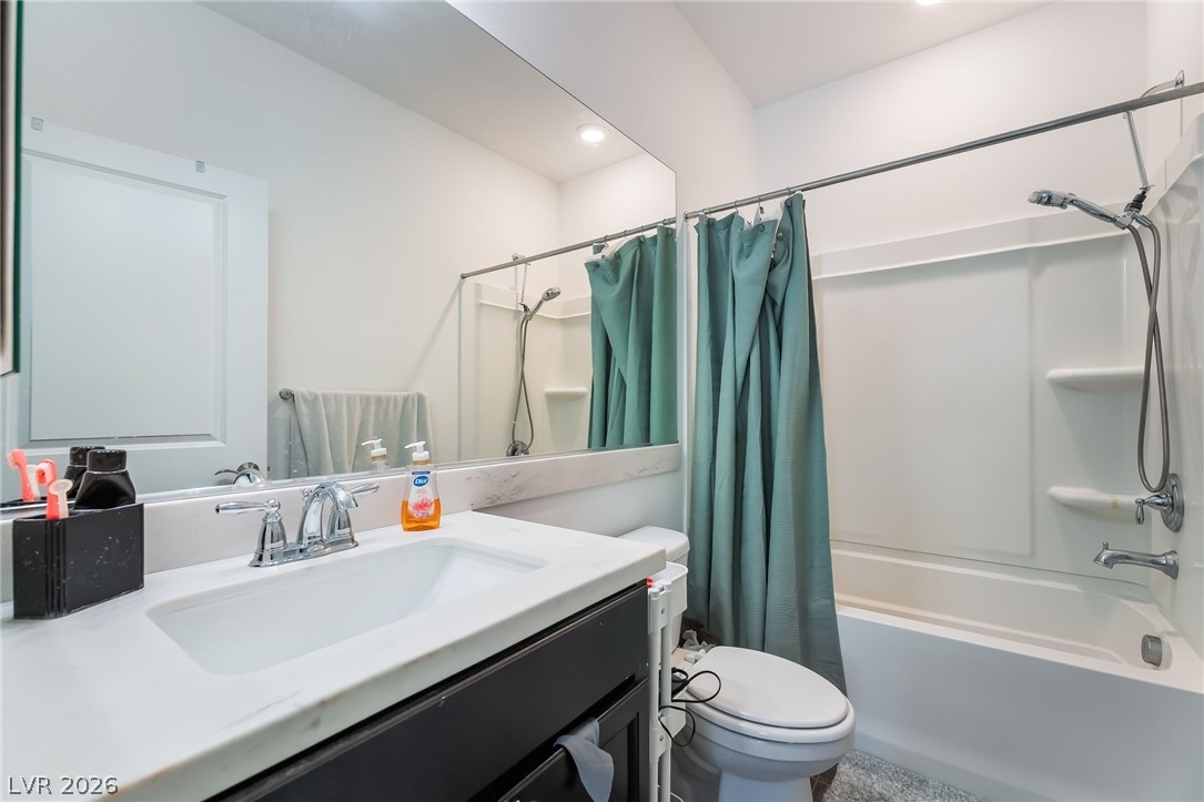 8423 Hawks View Street Las Vegas NV 89113