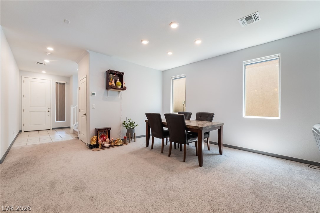 8423 Hawks View Street Las Vegas NV 89113