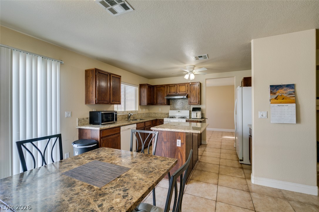 3772 Bossa Nova Drive Las Vegas NV 89129