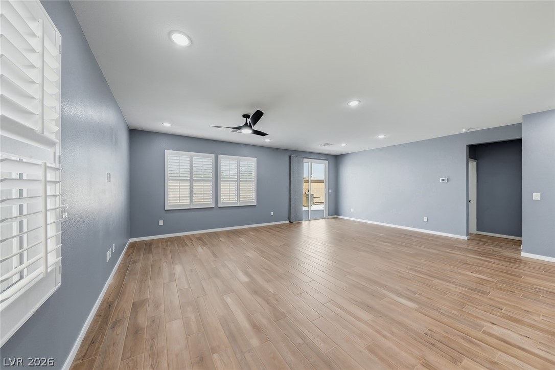 8672 Bench Street Las Vegas NV 89139