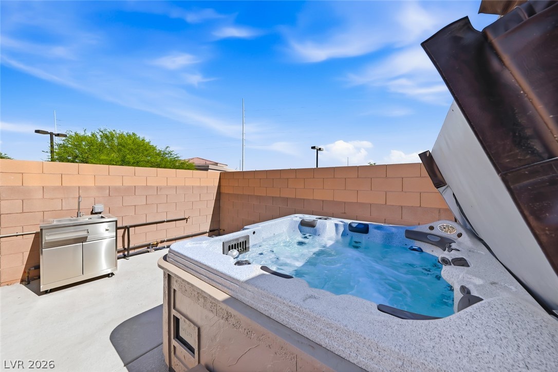 8672 Bench Street Las Vegas NV 89139
