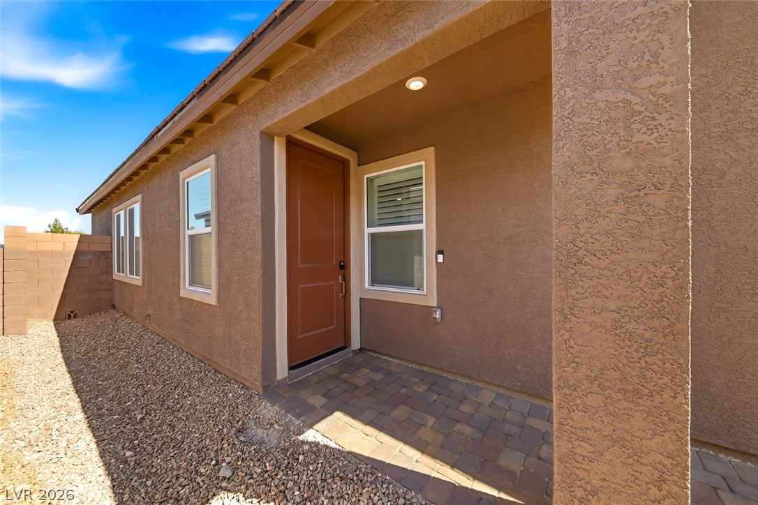 8672 Bench Street Las Vegas NV 89139