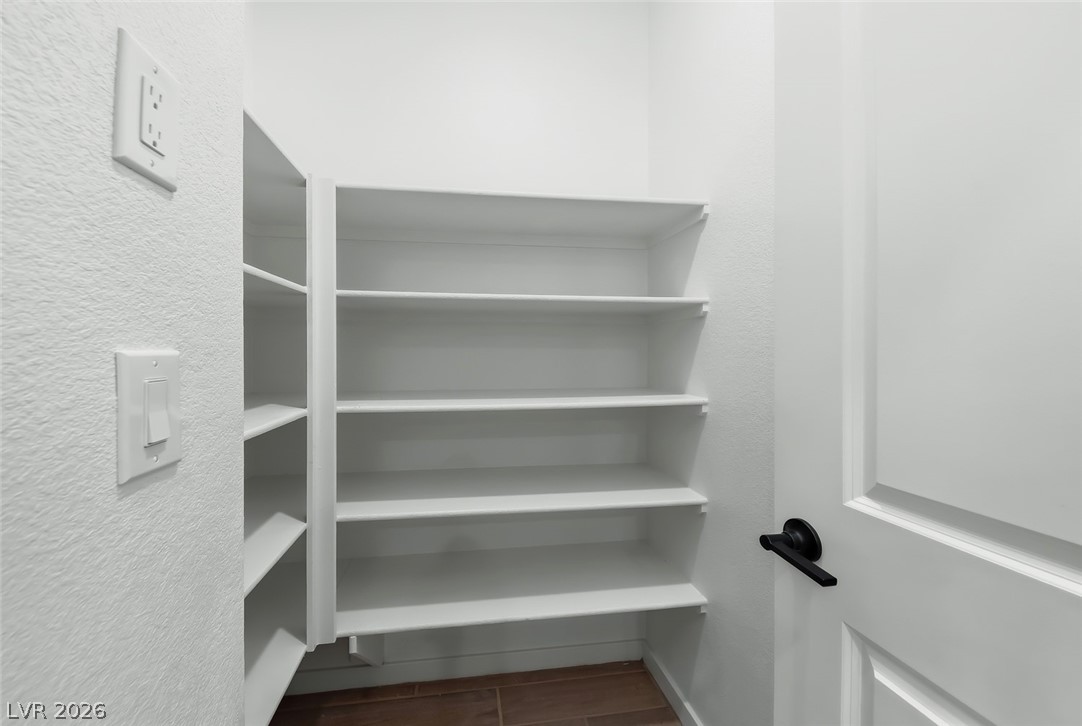 8672 Bench Street Las Vegas NV 89139