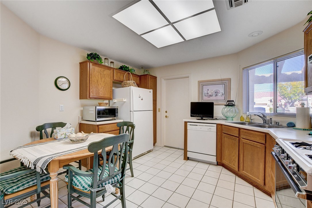 9053 Gemstone Drive Las Vegas NV 89134