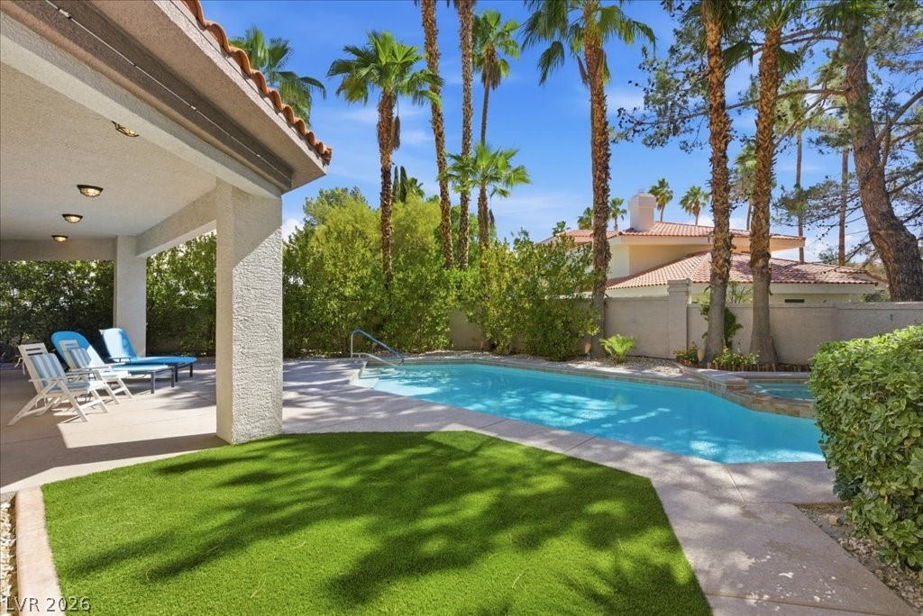 23 Sawgrass Court Las Vegas NV 89113