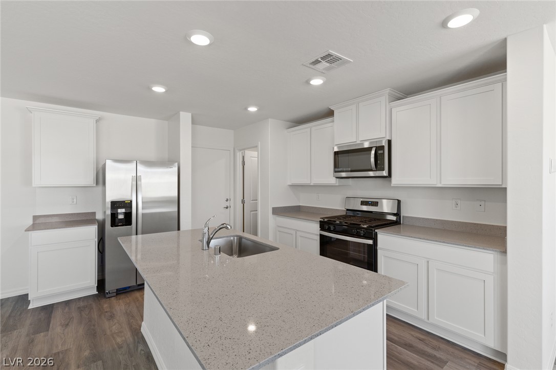 6740 Magnolia River Avenue Las Vegas NV 89156
