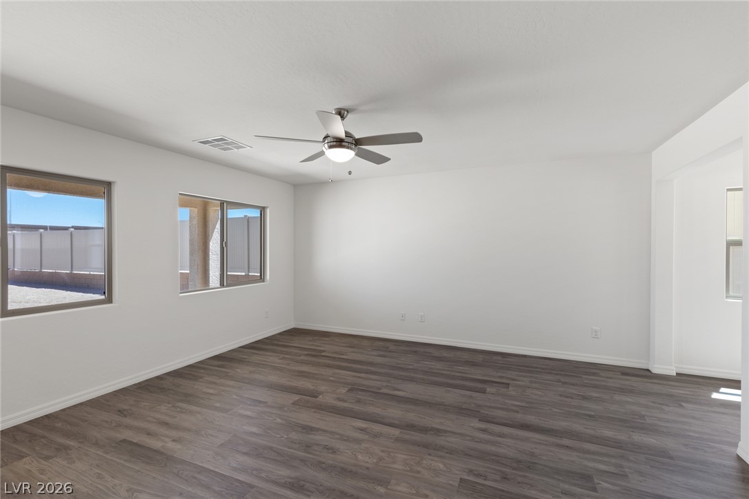 6740 Magnolia River Avenue Las Vegas NV 89156