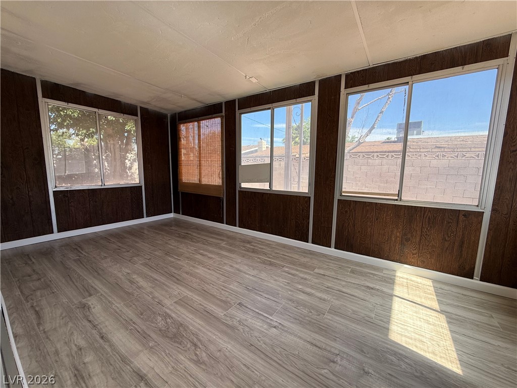 5816 Martita Avenue Las Vegas NV 89108