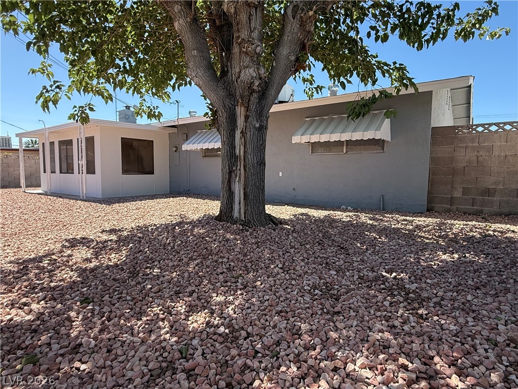 5816 Martita Avenue Las Vegas NV 89108