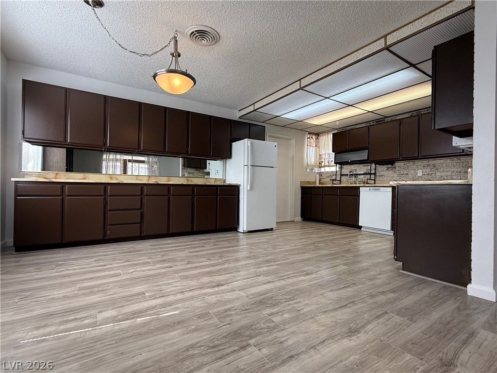 5816 Martita Avenue Las Vegas NV 89108