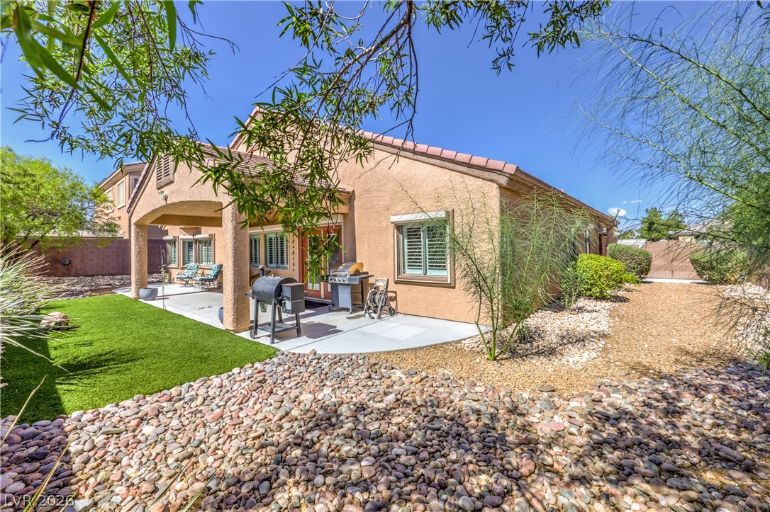 8327 Bowman Woods Circle Las Vegas NV 89129