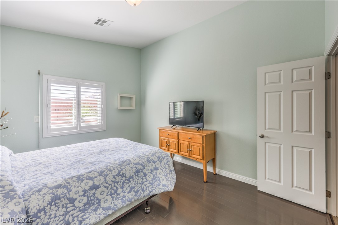 8327 Bowman Woods Circle Las Vegas NV 89129
