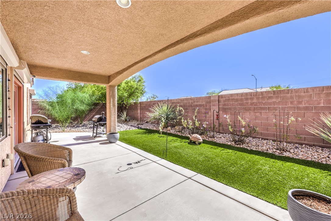 8327 Bowman Woods Circle Las Vegas NV 89129