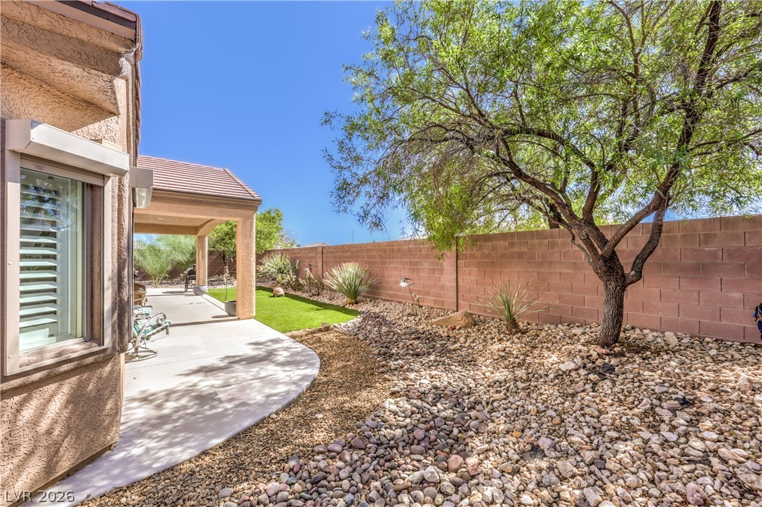 8327 Bowman Woods Circle Las Vegas NV 89129