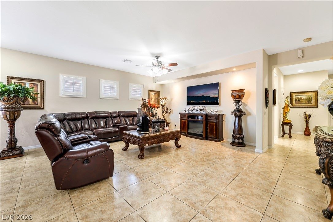 3952 Welsh Pony Street Las Vegas NV 89122