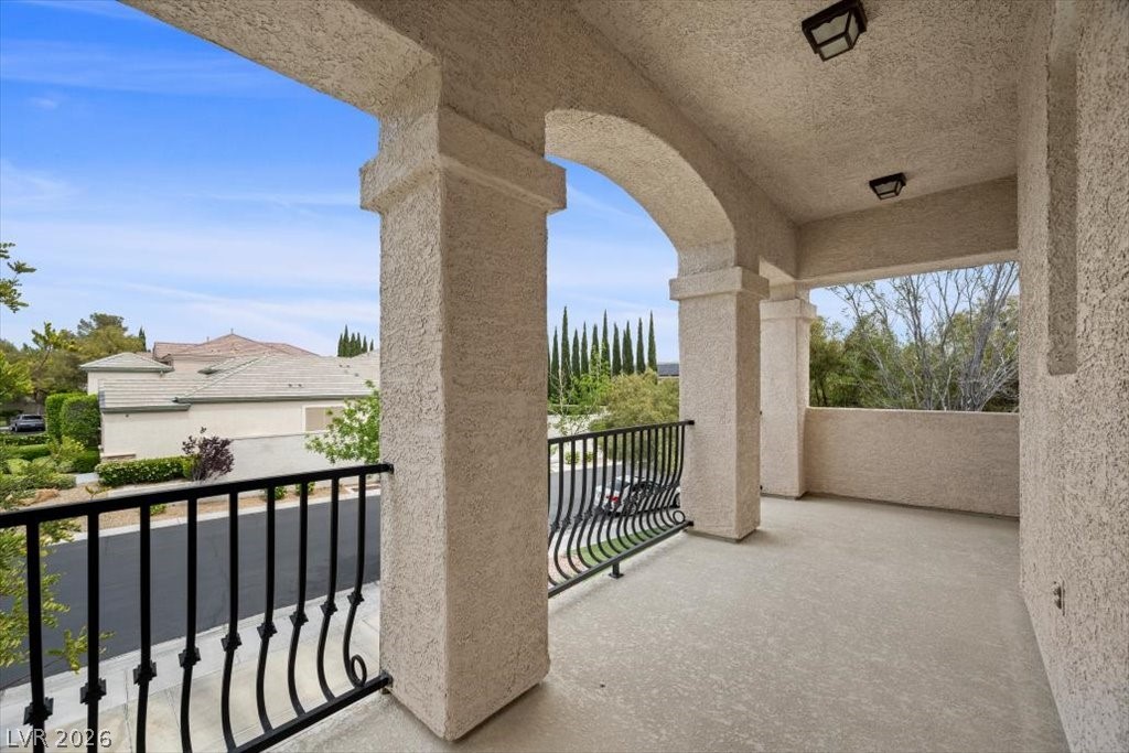9521 Queen Charlotte Drive Las Vegas NV 89145