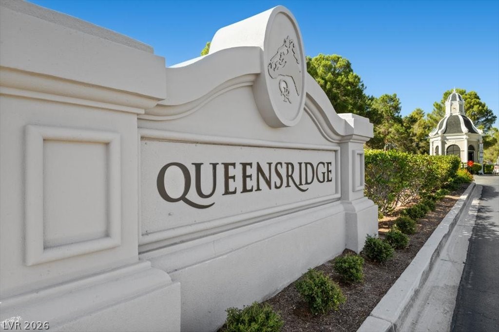 9521 Queen Charlotte Drive Las Vegas NV 89145