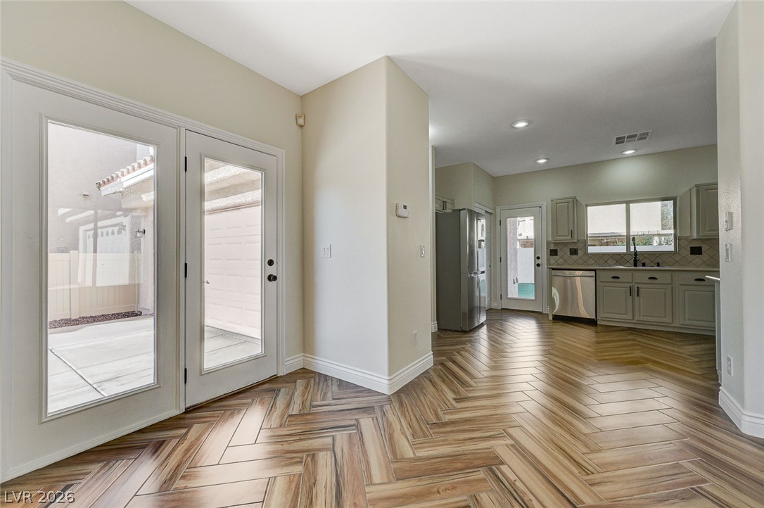 8838 Red Raven Court Las Vegas NV 89123
