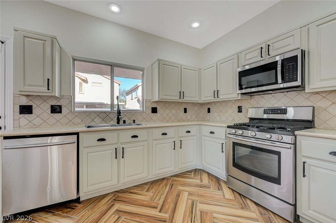 8838 Red Raven Court Las Vegas NV 89123