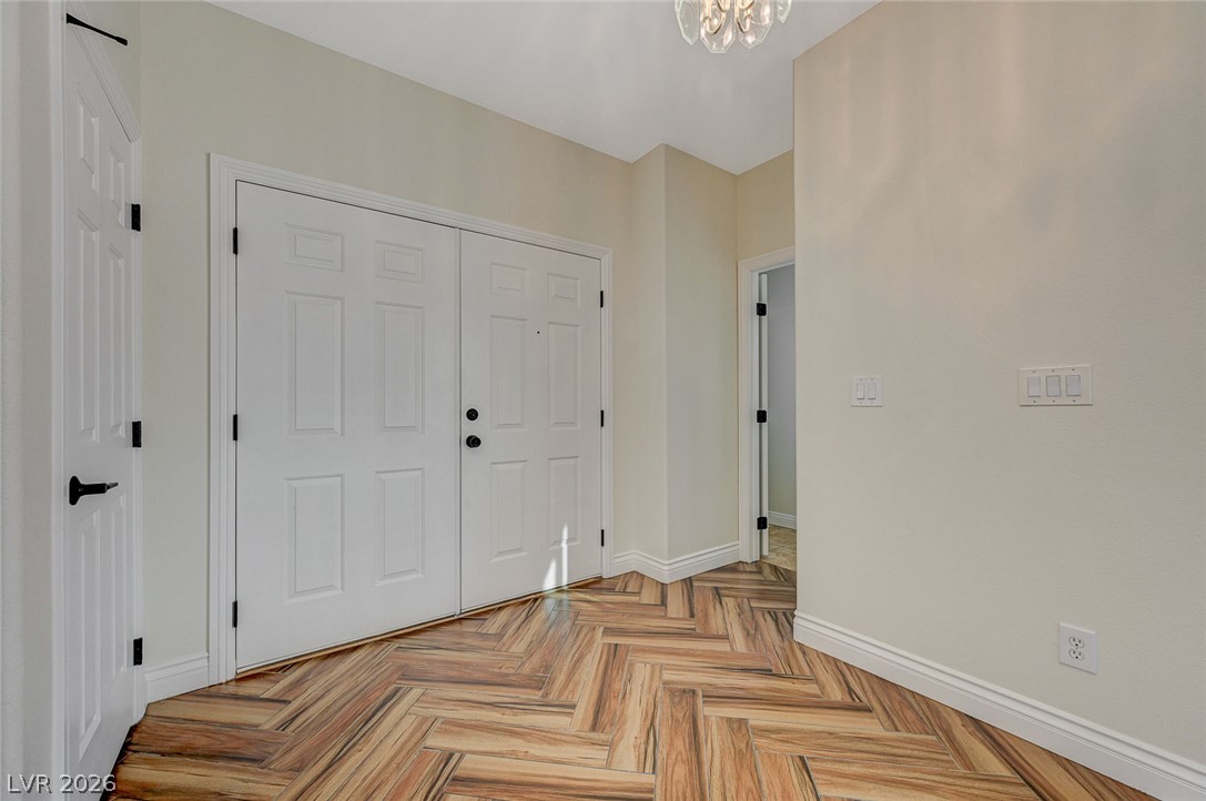 8838 Red Raven Court Las Vegas NV 89123