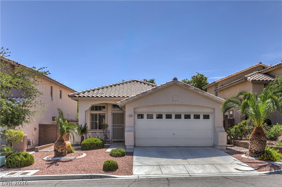 928 Autumn Royal Lane Las Vegas NV 89144