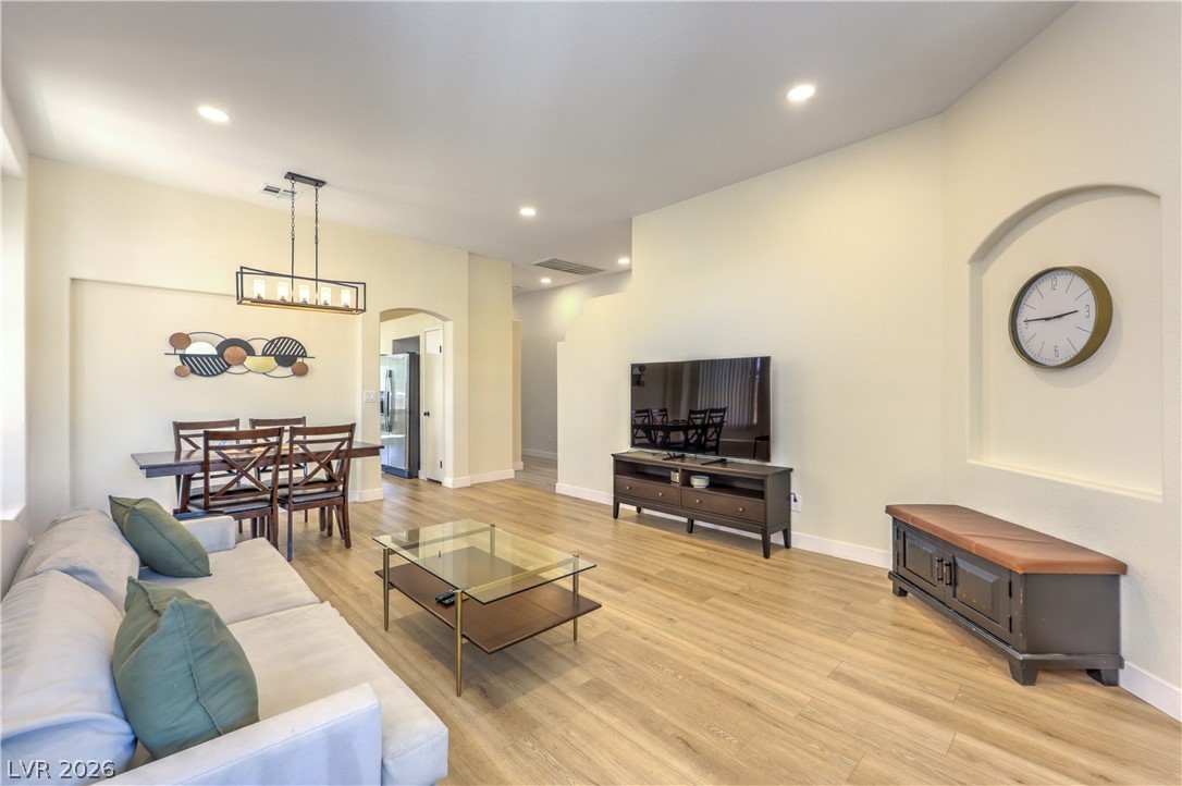 928 Autumn Royal Lane Las Vegas NV 89144