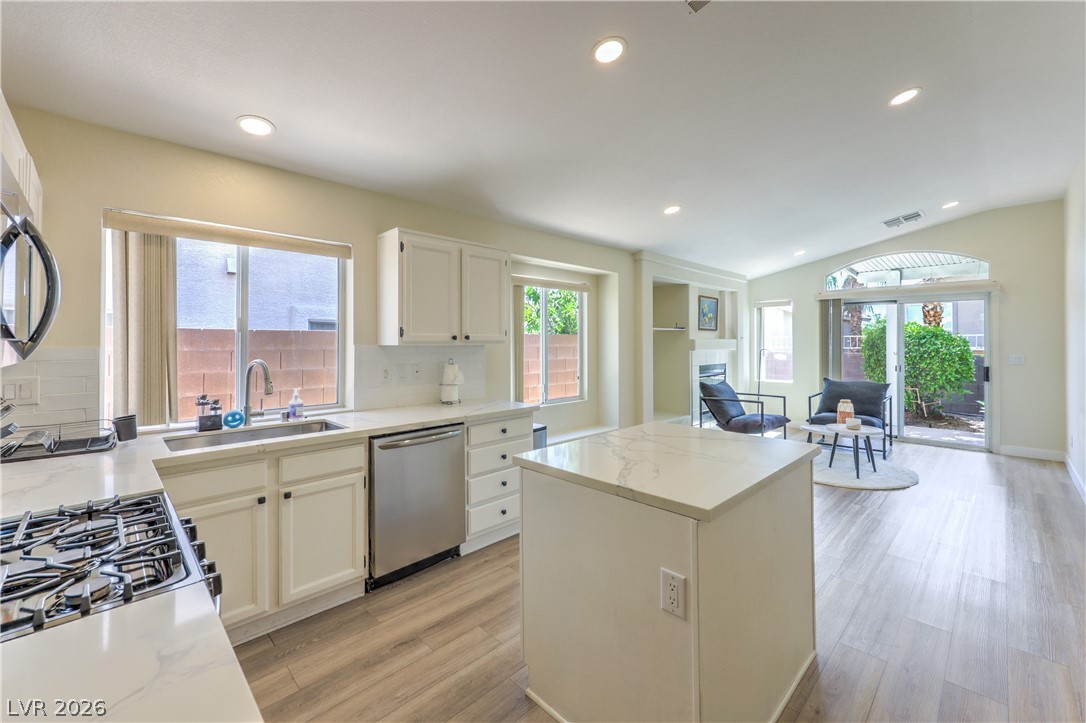 928 Autumn Royal Lane Las Vegas NV 89144